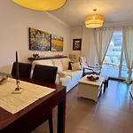 Mares A 250m De La Playa Apartment *