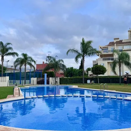 Mares A 250m De La Playa Dénia