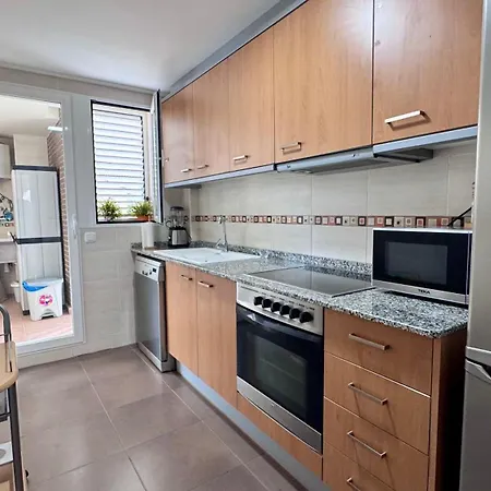 Mares A 250m De La Playa *