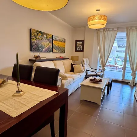 Mares A 250m De La Playa Appartement *