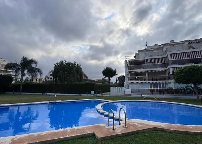 Mares A 250m De La Playa Dénia